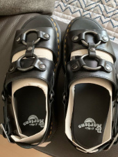 닥터마틴(DR.MARTENS) 자비에 블랙 24630001 후기