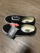 반스(VANS) 어센틱 - 블랙:블랙 / VN000EE3BKA1 후기