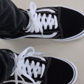 반스(VANS) 올드스쿨(캔버스) - 블랙:트루 화이트 / VN000ZDF1WX1 후기
