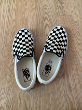 반스(VANS) 클래식 슬립온 - (체커보드) 블랙:화이트 / VN000EYEBWW1 후기