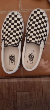 반스(VANS) 클래식 슬립온 - (체커보드) 블랙:화이트 / VN000EYEBWW1 후기