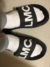 엘엠씨(LMC) LMC SOFT CUSHIONED SLIDES black 후기