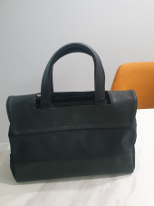 콰니(KWANI) Black Micro Studs 후기