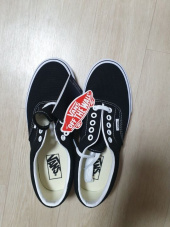 반스(VANS) 에라 - 포트 로얄:트루 화이트 / VN0A4BV45U71 후기