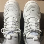 이십삼점육오(23.65) V2 Triple white 후기