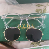 비브이에이치(BVH EYEWEAR) BETHEL (BLACK/CRYSTAL) 3 size 블루라이트 차단 안경 CLIP-ON 뿔테 후기