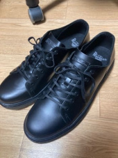닥터마틴(DR.MARTENS) 단테 - 화이트 / 22127100 후기