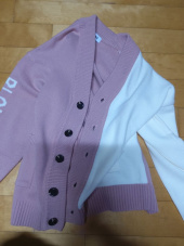 블론드나인(BLOND9) INTARSIA HALF HALF KNIT CARDIGAN_BLUE 후기