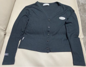 더완더(THEWANDER) CLASSIC CROP CARDIGAN BLACK 후기