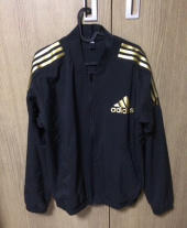 아디다스(ADIDAS) M 스포츠 ID 트랙탑 - 블랙:골드 / DX7717 후기
