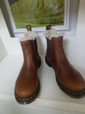 닥터마틴(DR.MARTENS) 2976 레오노 퍼 버터스카치 23898243 후기