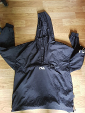 휠라(FILA) 테크 아노락 바람막이_패커블(FE2JKC5122XBLK) 후기