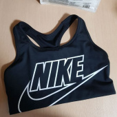 나이키(NIKE) 스우시 퓨츄라 스포츠브라 BV3644-010 후기