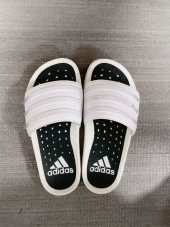 아디다스(ADIDAS) 아딜렛 부스트 - 화이트 / EG1909 후기