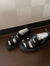 닥터마틴(DR.MARTENS) 테리 블랙 브란도 샌들 23521001 후기