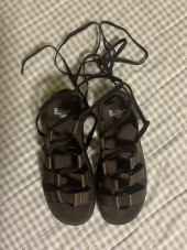 닥터마틴(DR.MARTENS) 크리스티나 블랙 샌들 24140001 후기