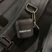 5252 바이 오아이오아이(5252BYOIOI) 5252 LOGO KEYRING AIRPODS CASE_black 후기