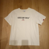 5252 바이 오아이오아이(5252BYOIOI) HERITAGE SERIF LOGO T-SHIRTS_cream 후기