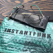 인스턴트펑크(INSTANTFUNK) Square No.2 - Silver 후기