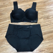 코데즈컴바인 이너웨어(CODES COMBINE INNERWEAR) 블랙 아쿠아 와이어리스 프리컷 브라 팬티 세트 후기