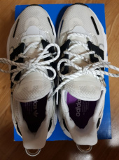 아디다스(ADIDAS) 렉시콘 - 화이트:블랙 / EF4282 후기