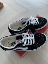 반스(VANS) 스케이트 로우 - 블랙:트루 화이트 / VN0A4UUK6BT1 후기