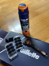 질레트(GILLETTE) 프로글라이드 매뉴얼 7+1 기획팩 (면도기+면도날 7up) 후기