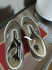 반스(VANS) 에라 - (네온) 넉아웃 핑크:트루 화이트 / VN0A4U39WT61 후기