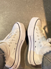 컨버스(CONVERSE) 척테일러 올스타 캔버스 리프트 화이트 560251C 후기