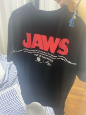칼리프애쉬(CALIPHASH) (CALIPHASH x UNIVERSAL) JAWS Poster TEE_WH 후기