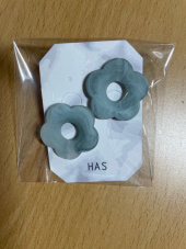 하스(HAS) HXS04 Mini flower acrylic earrings 후기