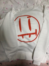 잇터(ITER) FACE LOGO CREWNECK_CREAM IVORY 후기