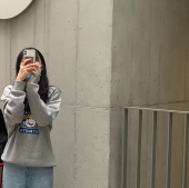 이벳필드(EBBETSFIELD) EFF 베츠 맨투맨 피그먼트 그레이 후기