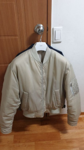쿠어(COOR) 오버핏 MA-1 (크림베이지) 후기