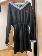 하트클럽(HEART CLUB) Heart V-neck Jersey Dress (Black) 후기