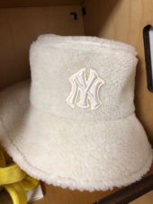 엠엘비(MLB) 슈크림 양털 후리스 버킷햇 P (CAMEL) 후기