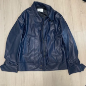 트립르센스(TRIP LE SENS) UNISEX PINTUCK SYNTHETIC LEATHER BLOUSON_GREEN 후기
