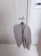 커스텀어클락(COSTUME O’CLOCK) 프리미엄 미니멀 니트 가디건 블랙 후기
