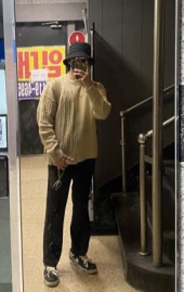 오디너리피플(ORDINARY PEOPLE) COLOR-TEXURE MIXED IVORY&BEIGE SWEATER 후기