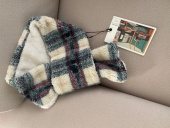 로맨틱크라운(ROMANTIC CROWN) CHECK FLEECE MUFFLER_NAVY 후기