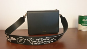 뮤트뮤즈(MUTEMUSE) AMUSE Bag (Black) + CHIT-CHAT Artwork Strap (Ink) 후기