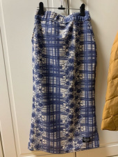 러브이즈트루(LUV IS TRUE) DT BANDING PENCIL SKIRT(BLUE) 후기