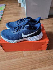 나이키(NIKE) 레볼루션 5 BQ3204_400 후기