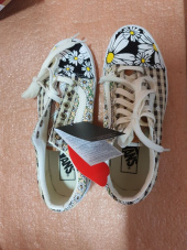 반스(VANS) 올드스쿨 - (메도우 패치워크) 멀티:트루 화이트 / VN0A7Q2J4201 후기