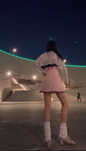 오드원아웃(ODDONEOUT) Heart buckle prill one-piece_SKY 후기