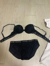 게스언더웨어(GUESS UNDERWEAR) 챠콜 스탠다드 로고 블랙밴드 브라 팬티 세트 후기
