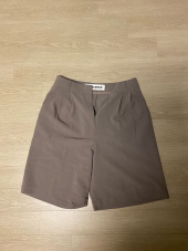 인사일런스 우먼(INSILENCE WOMEN) 버뮤다 와이드 쇼츠 OLIVE 후기