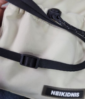 네이키드니스(NEIKIDNIS) LIGHT WEIGHT 3WAY MINI BAG / BEIGE 후기