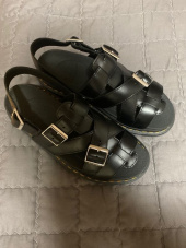 닥터마틴(DR.MARTENS) 테리 ll 블랙 브란도 샌들 / 26520001 후기