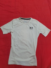 언더아머(UNDERARMOUR) 히트기어 아머 컴프레션 반팔 1361518-100 후기